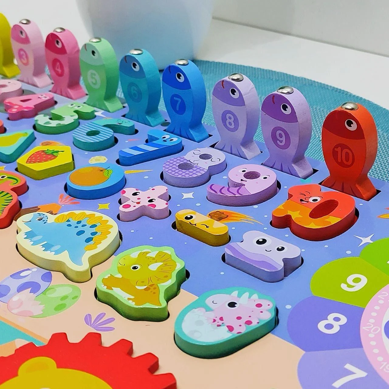 Развивающая деревянная игра сортер мультипазлы "WToys"