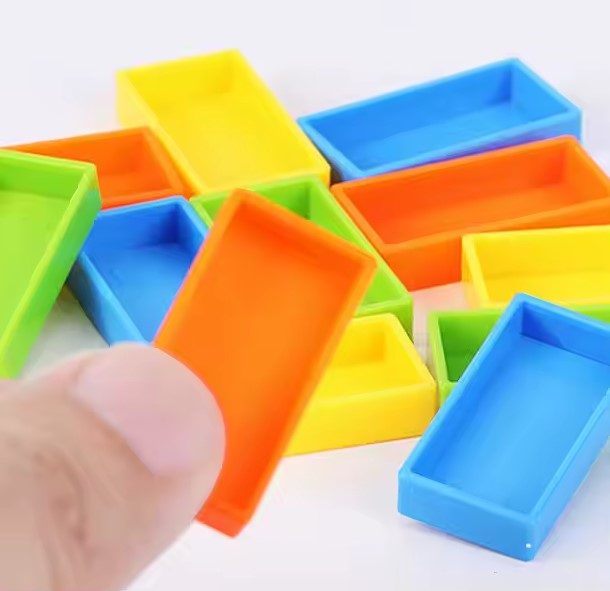 Игрушка музыкальная Поезд-домино